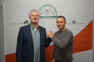 Günther Schulze mit dem neuen Vize Marcel Möbus