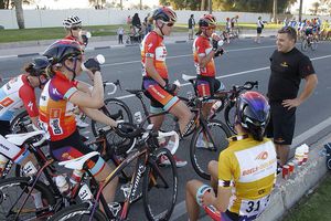 Katar 2015 Foto: Cor Vos (Bild: 3/4)