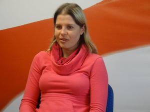 Romy Kasper stellt sich den Fragen der Presse (Bild: 1/6)