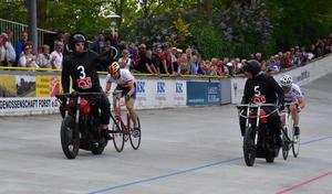 Steher - Demo - Rennen (Bild: 1/7)