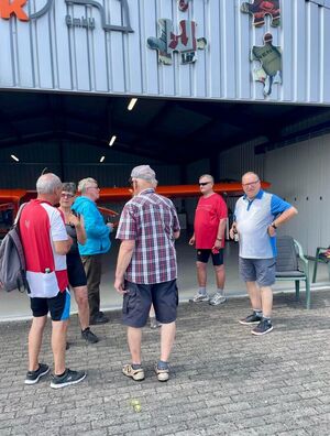 1. Radwandertour zum Flugplatz Neuhausen (Bild: 2/10)