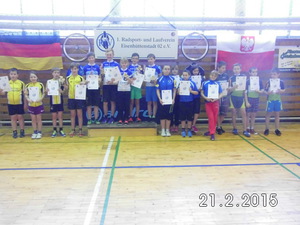 niemand geht leer aus... (Bild: 8/9)