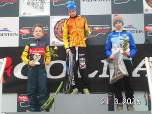 Jessica Hübner bei den Jungen auf den 3. Rang gefahren (Bild: 2/3)