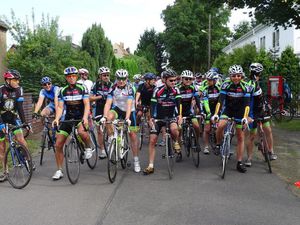 am Start (Bild: 4/7)