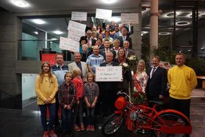 Alle auf einen Blick (Bild: 4/6)