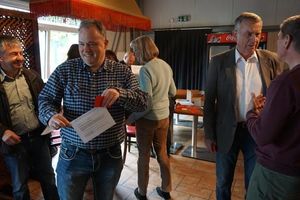 Gerd Suschowk (re) wiedergewählt als Präsident, Foto: Peter Schulz (Bild: 4/13)