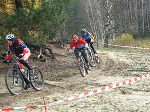 unterwegs auf der Strecke (Bild: 11/17)