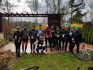 Die Sieger Frauen und Männer über 15 Runden (Bild: 13/17)